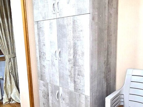 2 otaqlı köhnə tikili - Yeni Günəşli q. - 65 m²