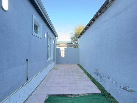 3 otaqlı həyət evi/bağ evi - Şüvəlan q. - 80 m²