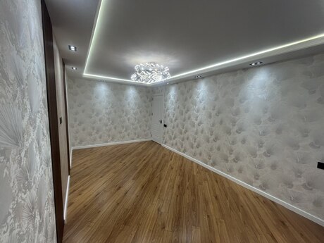 3 otaqlı köhnə tikili - Neftçilər m. - 70 m²