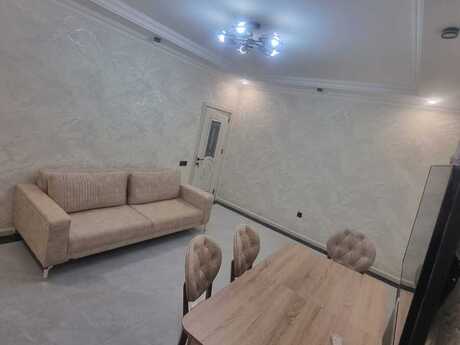 2-комн. новостройка - м. Ахмедлы - 85 м²