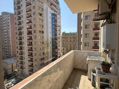 3 otaqlı yeni tikili - Nəsimi r. - 130 m²