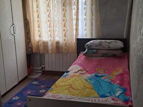 2 otaqlı köhnə tikili - Bakıxanov q. - 45 m²