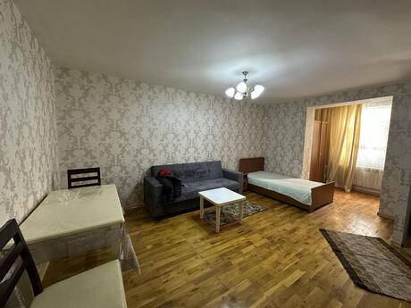 1 otaqlı köhnə tikili - Nizami m. - 40 m²