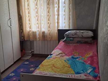 2 otaqlı köhnə tikili - Bakıxanov q. - 40 m²