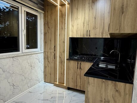 3 otaqlı köhnə tikili - Əhmədli m. - 70 m²