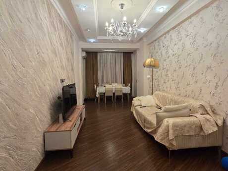 Elan №6111628 - Bakı, 28 May m., 3 otaqlı, 114 m², 5/17 mərtəbə