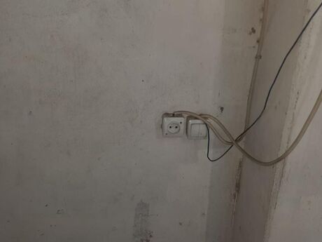 Qaraj - İnşaatçılar m. - 20 m²