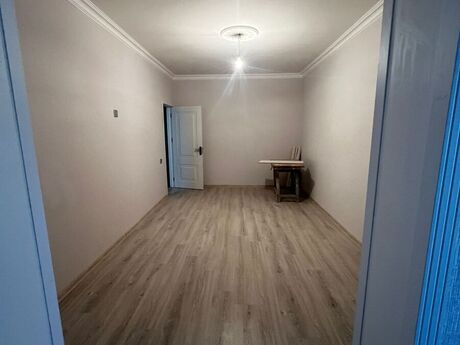 3 otaqlı köhnə tikili - Yeni Günəşli q. - 60 m²