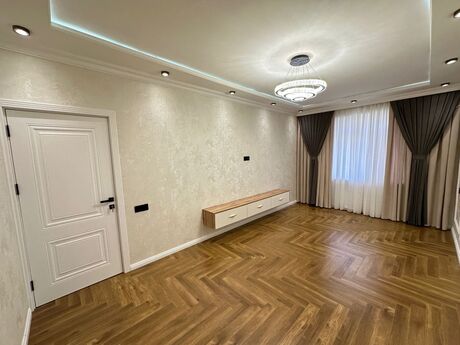 3-комн. вторичка - м. Халглар Достлугу - 80 м²