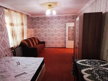 1 otaqlı köhnə tikili - Xalqlar Dostluğu m. - 40 m²