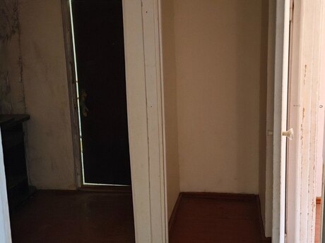 2 otaqlı köhnə tikili - Əhmədli q. - 54 m²