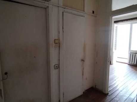 2 otaqlı köhnə tikili - Əhmədli q. - 54 m²