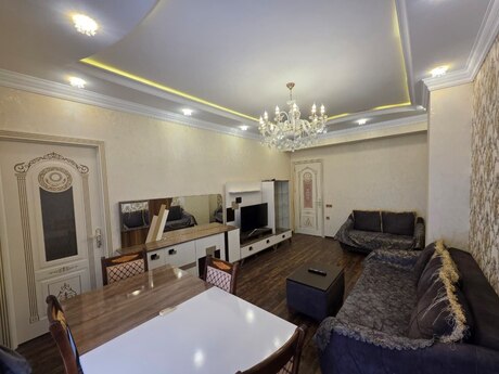 2 otaqlı yeni tikili - Azadlıq Prospekti m. - 70 m²