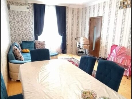 2 otaqlı həyət evi/bağ evi - İnşaatçılar m. - 65 m²