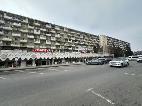 2 otaqlı köhnə tikili - Xalqlar Dostluğu m. - 60 m²