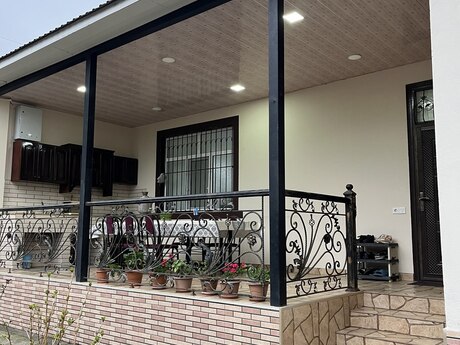 3 otaqlı həyət evi/bağ evi - Qəbələ - 100 m²