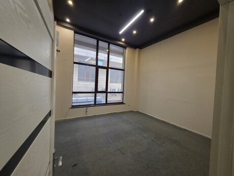 2-комн. офис - Наримановский  р. - 85 м²