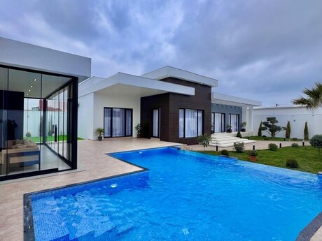 5 otaqlı həyət evi/bağ evi - Mərdəkan q. - 300 m²