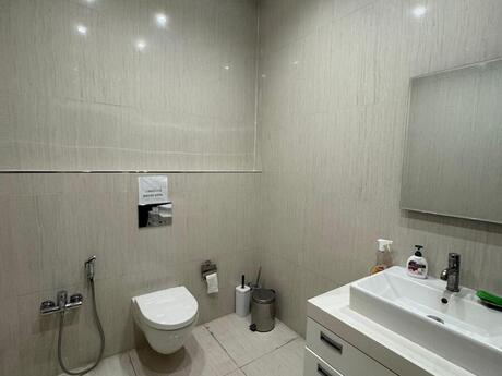 6 otaqlı ofis - Nəsimi r. - 270 m²