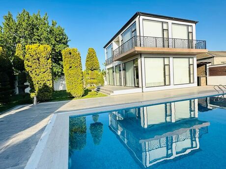 5 otaqlı həyət evi/bağ evi - Şüvəlan q. - 200 m²