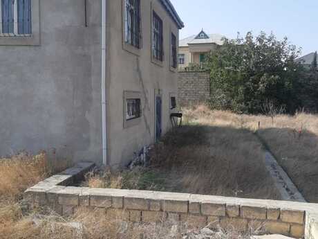 3 otaqlı həyət evi/bağ evi - Xocəsən m. - 121 m²
