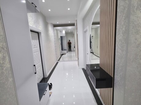 Elan №6111879 - Bakı, Qara Qarayev m., 2 otaqlı, 85 m², 3/12 mərtəbə