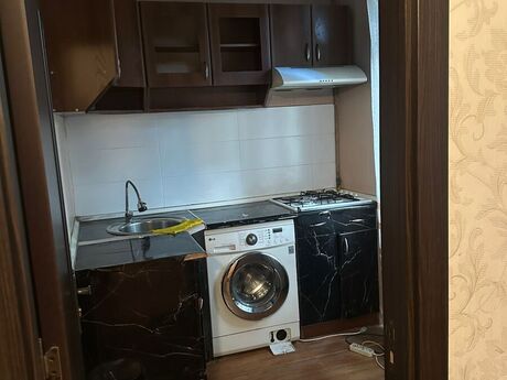 2 otaqlı köhnə tikili - Memar Əcəmi m. - 60 m²