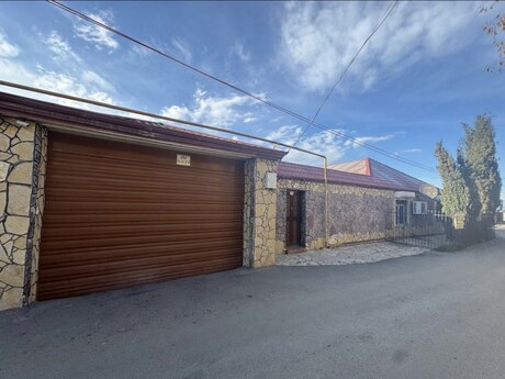 12 otaqlı həyət evi/bağ evi - Gəncə - 350 m²