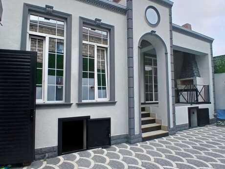 Elan №6111934 - Bakı, Zabrat q., 4 otaqlı, 120 m²