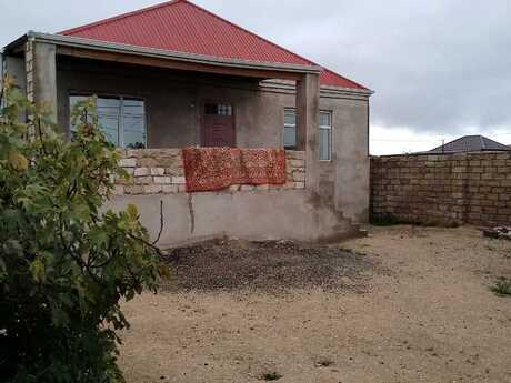 4 otaqlı həyət evi/bağ evi - Qala q. - 120 m²