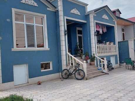 4 otaqlı həyət evi/bağ evi - Maştağa q. - 130 m²