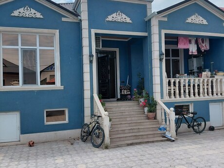 4 otaqlı həyət evi/bağ evi - Maştağa q. - 130 m²