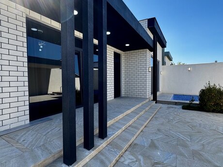 4 otaqlı həyət evi/bağ evi - Şüvəlan q. - 160 m²