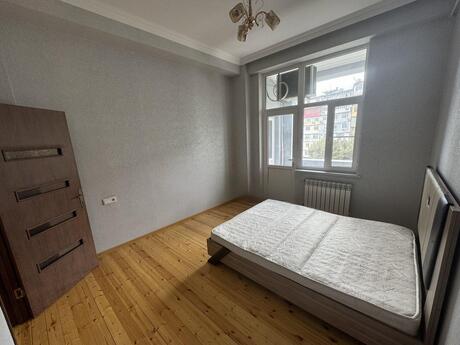 2 otaqlı yeni tikili - Azadlıq Prospekti m. - 75 m²