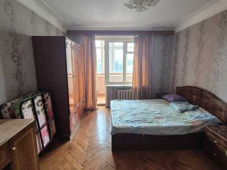 2 otaqlı köhnə tikili - Xalqlar Dostluğu m. - 55 m²
