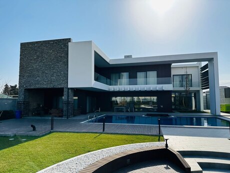 6 otaqlı həyət evi/bağ evi - Bilgəh q. - 500 m²