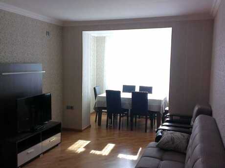 3 otaqlı köhnə tikili - Nizami m. - 75 m²