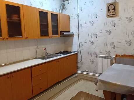 6 otaqlı köhnə tikili - Elmlər Akademiyası m. - 215 m²