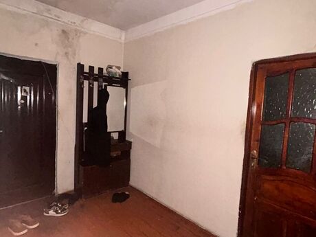 3 otaqlı köhnə tikili - Yeni Yasamal q. - 72 m²