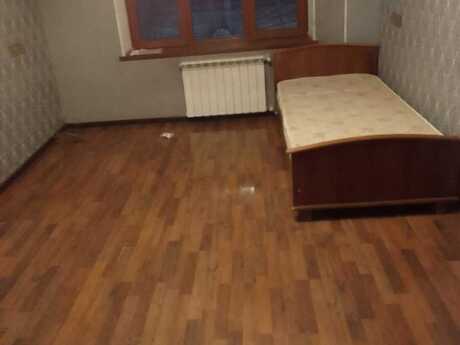 3 otaqlı köhnə tikili - Binəqədi q. - 80 m²