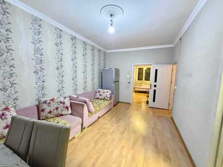 3 otaqlı köhnə tikili - Memar Əcəmi m. - 80 m²