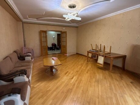 3 otaqlı köhnə tikili - Nəsimi r. - 140 m²