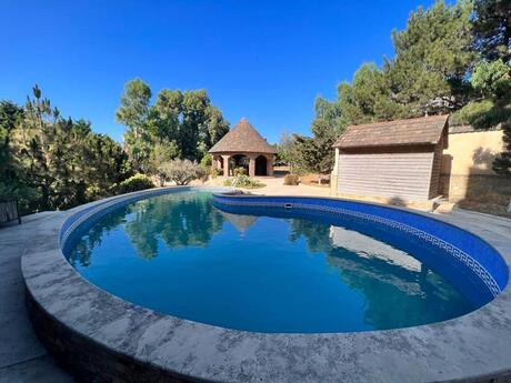 8 otaqlı həyət evi/bağ evi - Bilgəh q. - 750 m²
