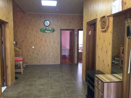 7 otaqlı həyət evi/bağ evi - Pirşağı q. - 350 m²