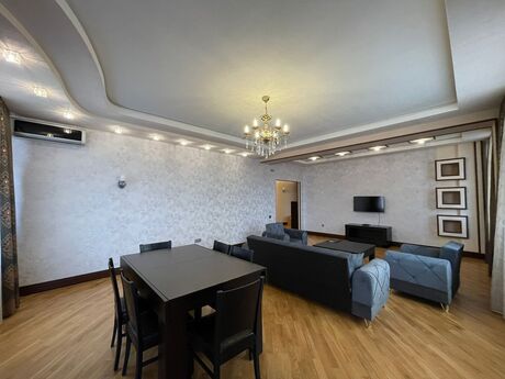 Объявление №6112129 - Баку, м. Низами, 4-комн., 170 м², 10/16 этаж
