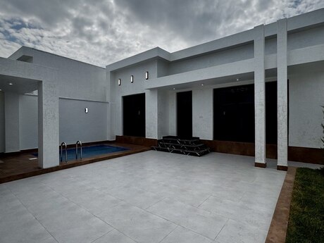 4 otaqlı həyət evi/bağ evi - Mərdəkan q. - 140 m²