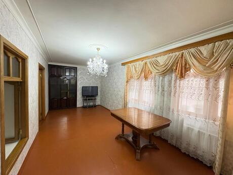 3 otaqlı köhnə tikili - İçəri Şəhər m. - 70 m²