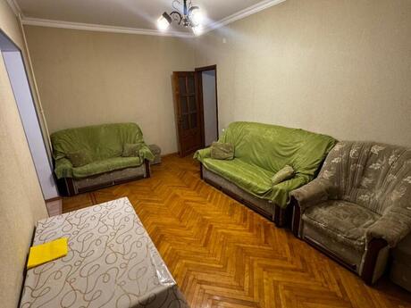 2 otaqlı köhnə tikili - Gənclik m. - 49 m²