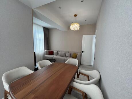 3 otaqlı yeni tikili - Xətai r. - 120 m²