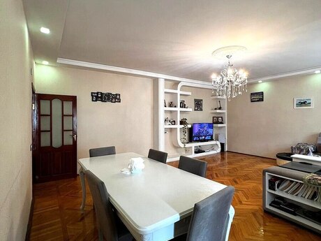 5 otaqlı köhnə tikili - Yasamal r. - 130 m²